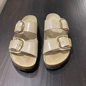 Women's Patent leather Birkenstock Arizona Sandal (size 41, us size 11)
